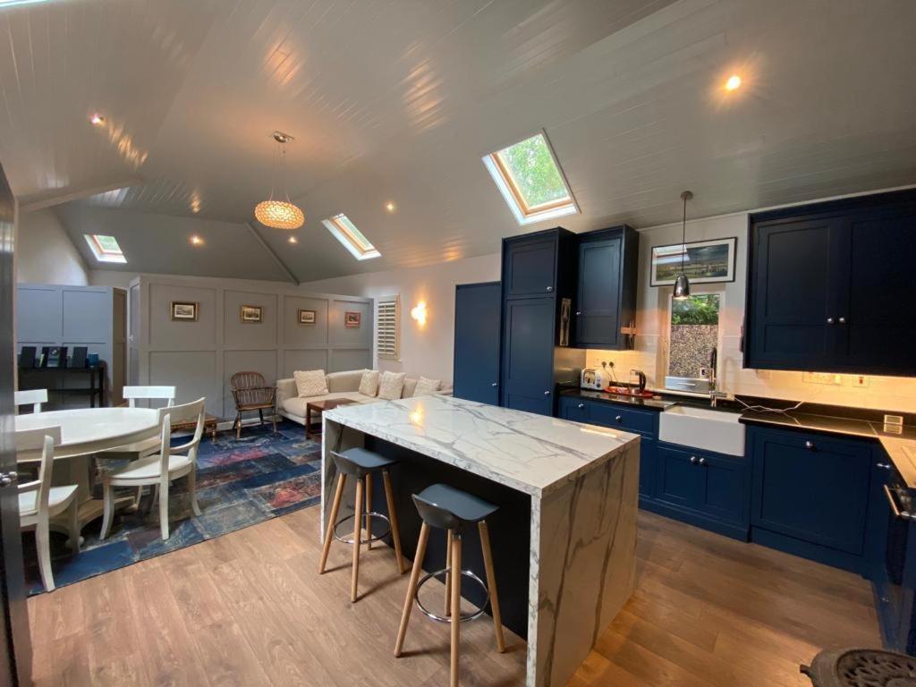 Gem In Connemara Flat Lejlighed Oughterard Eksteriør billede